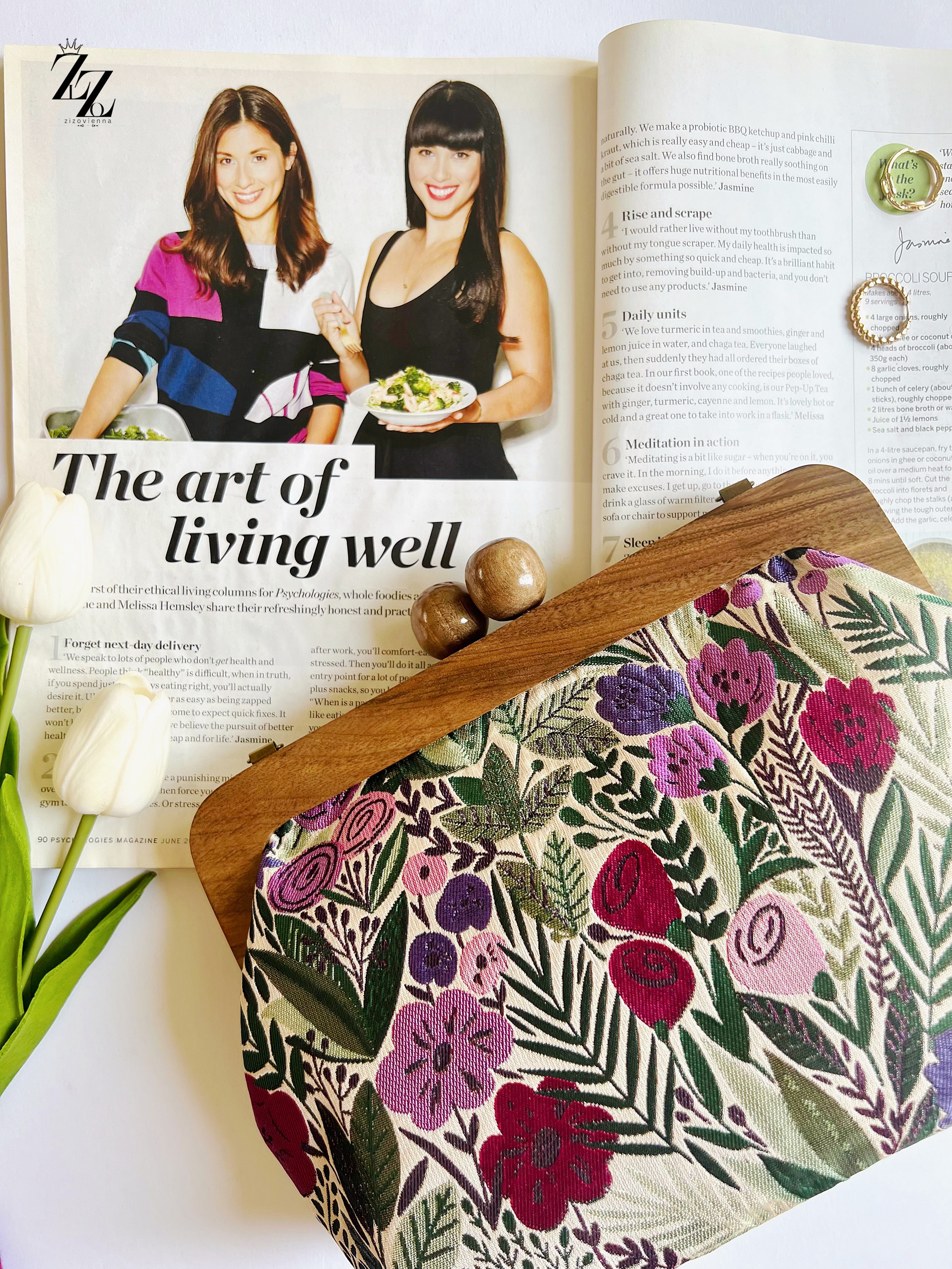 Holzrahmen- Taschen- lila Blumen