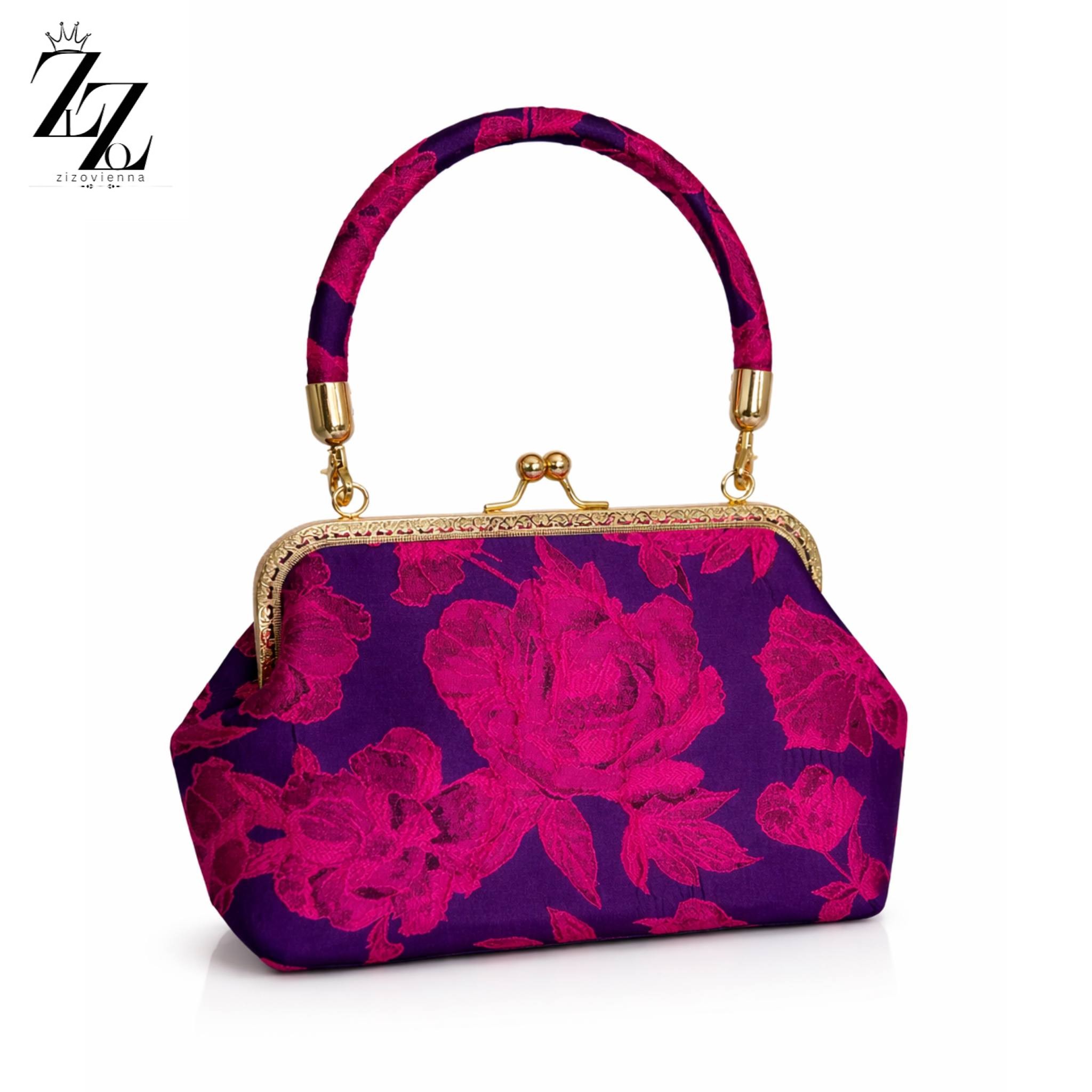 Abendtasche mit Metallbeschlägen  Evening Bag with Metal Hardware